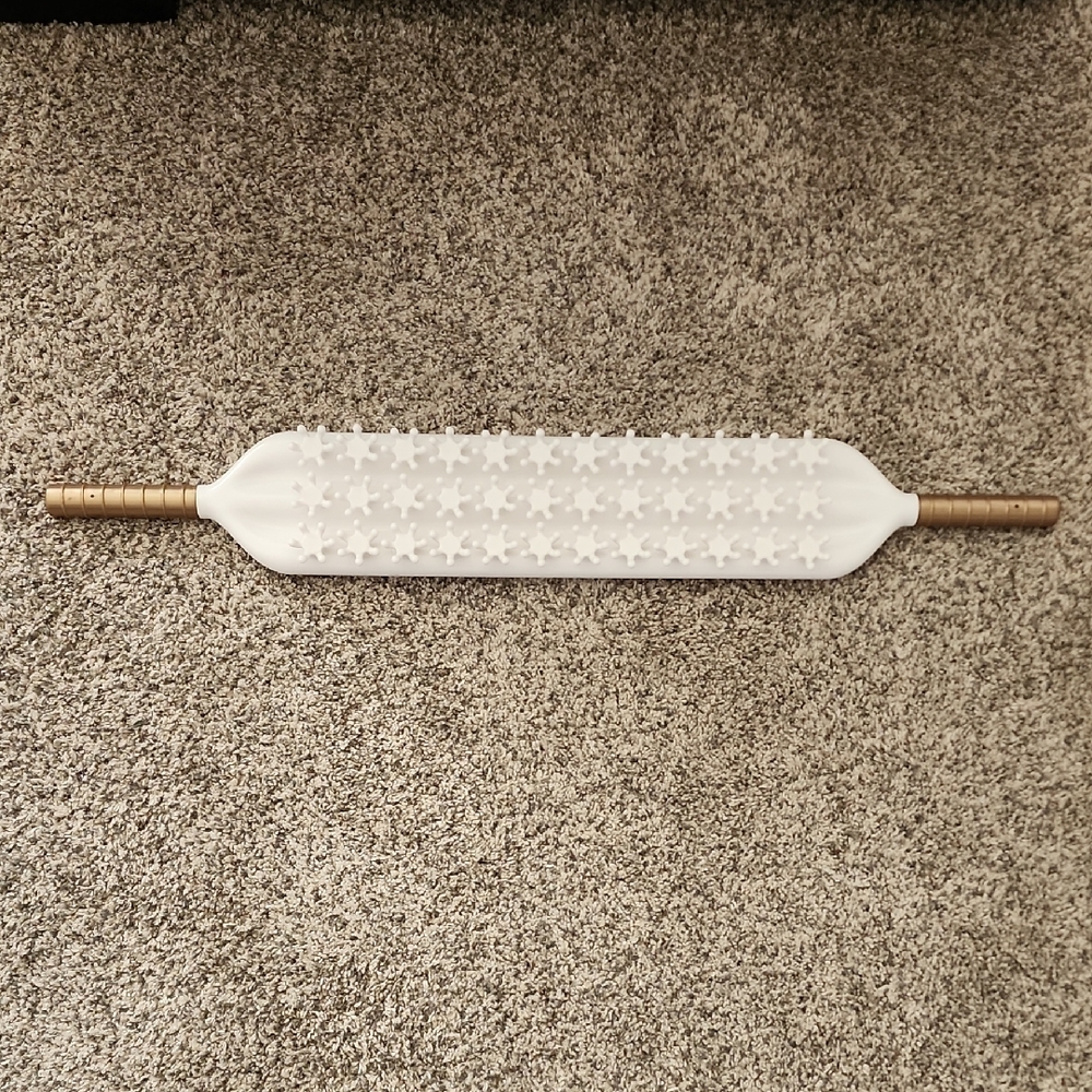 Ashley Black Paddle Blaster